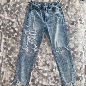 American Eagle Mom Jeans